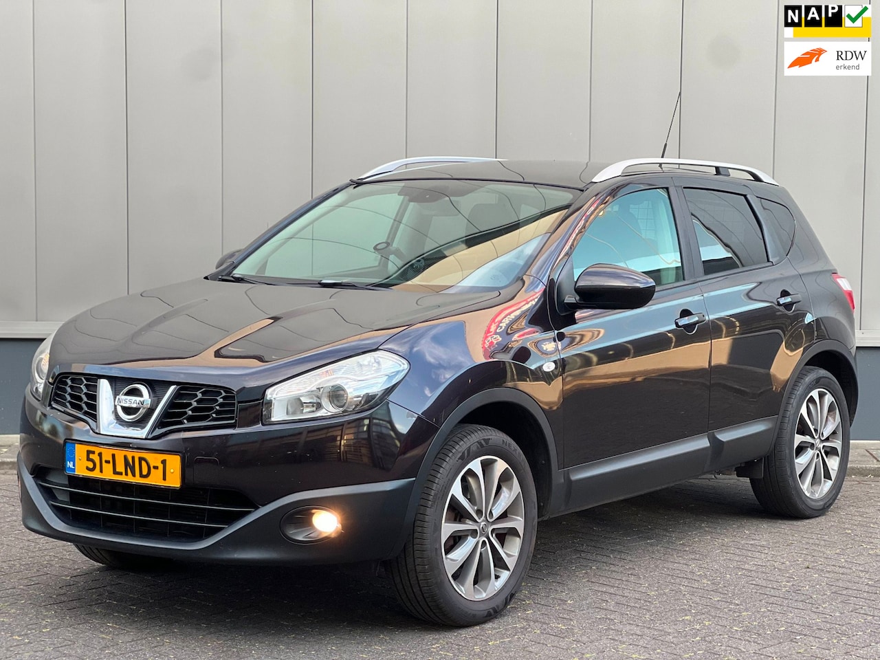 Nissan Qashqai - 1.6 Connect Edition - Pano - Cruise - Camera - AutoWereld.nl