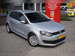 Volkswagen Polo - 1.4-16V Comfortline / Airco / Cruise control / Navi