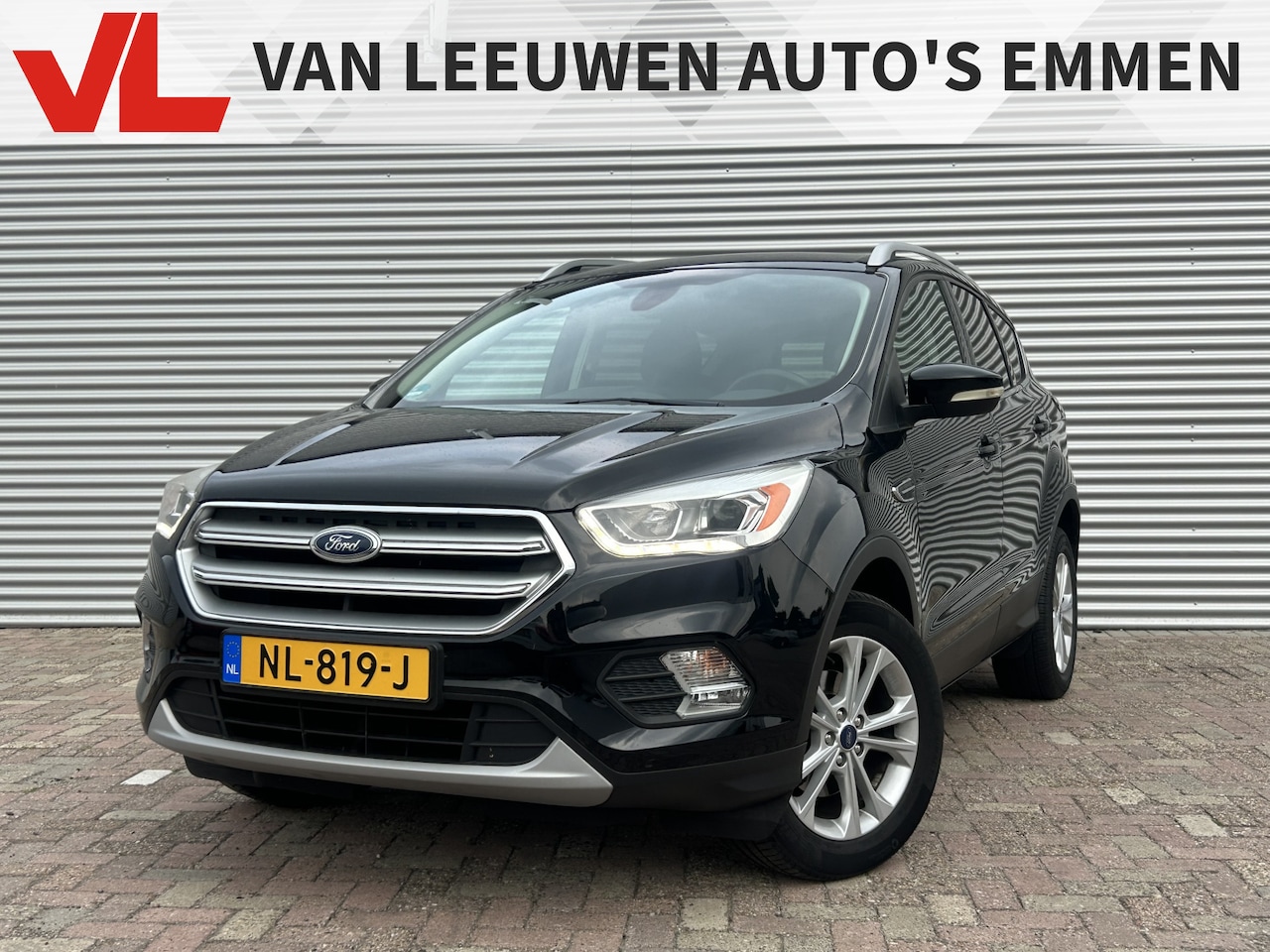 Ford Kuga - 1.5 EcoBoost Titanium | Nieuw Binnen! | Cruise | Trekhaak | Navi - AutoWereld.nl