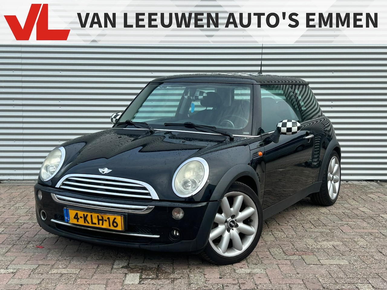 MINI 3-Deurs - 1.6 Cooper Pepper | Nieuw Binnen! | Pano | Airco | - AutoWereld.nl