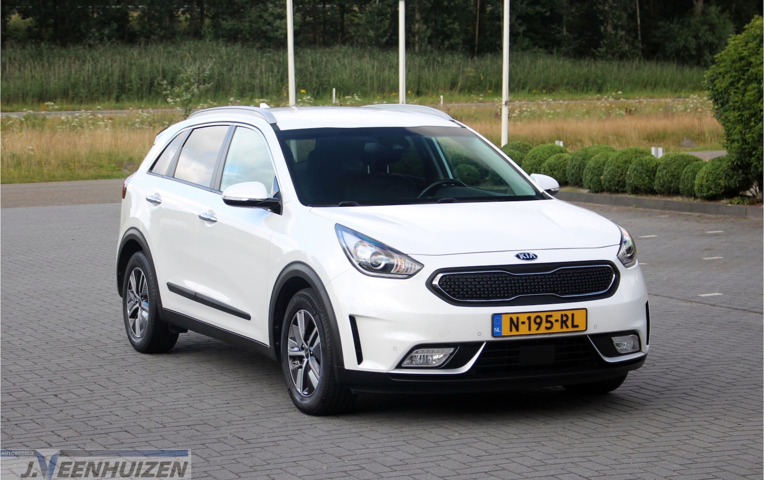 Kia Niro - 1.6 GDi Hybrid ExecutiveLine | 2017 |⭐Navi | ❄️Clima | ❄️Stoelverkoeling | - AutoWereld.nl