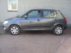Skoda Fabia - 1.2 TSI AIRCO NAVI AIRCO TREKHAAK BJ2011