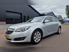 Opel Insignia Sports Tourer - 1.6 CDTI EF Cosmo NAVI PSENSOR CRUISE TREKHAAK 2 X SLEUTELS