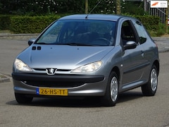 Peugeot 206 - 1.4 XT 109DKM AUTOMAAT NAP/ELEKRAM/APK 2027