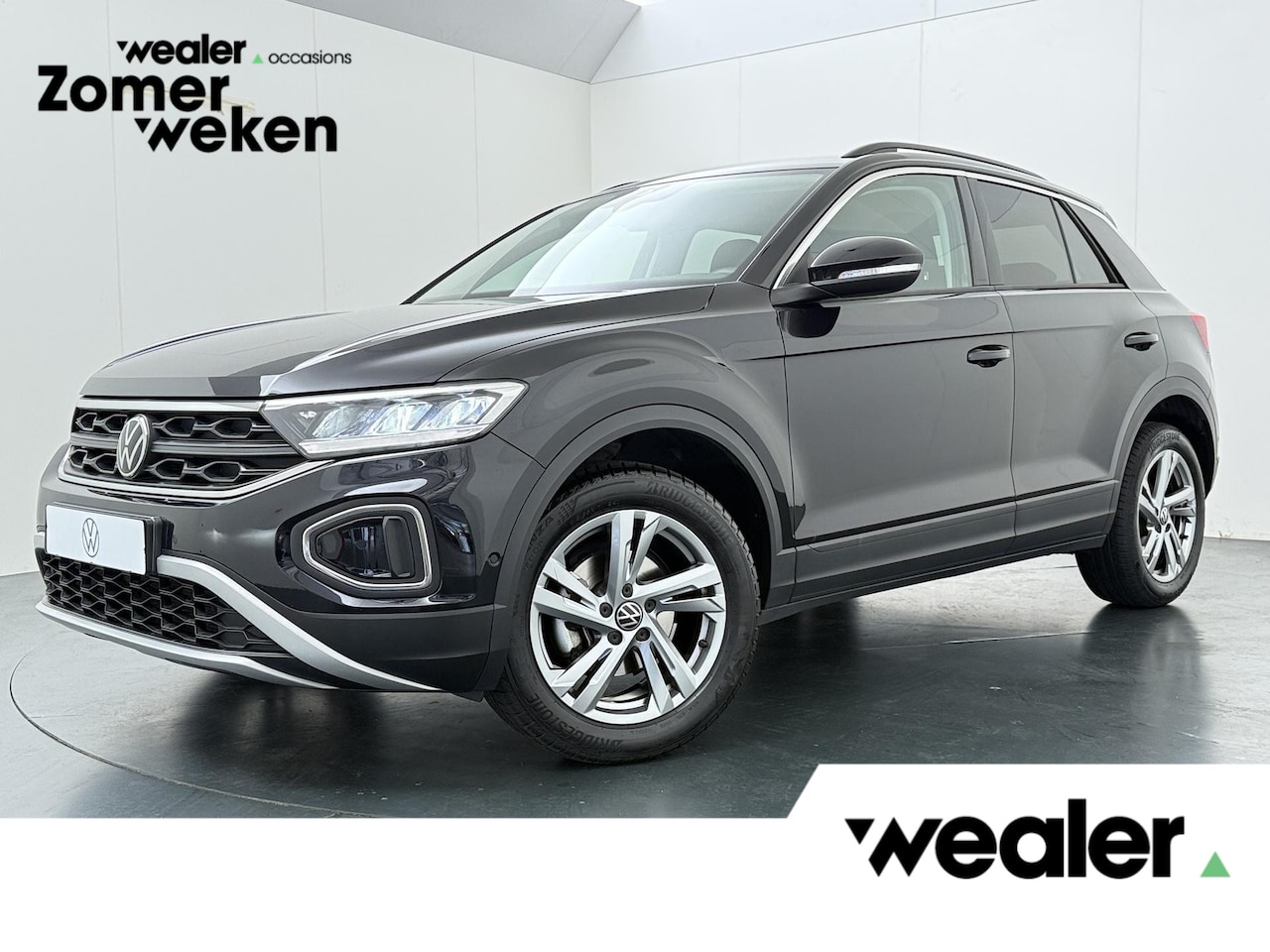 Volkswagen T-Roc - 1.5 TSI Life | 150 PK | Trekhaak afneembaar | Adaptive Cruise Control | Achteruitrijcamera - AutoWereld.nl