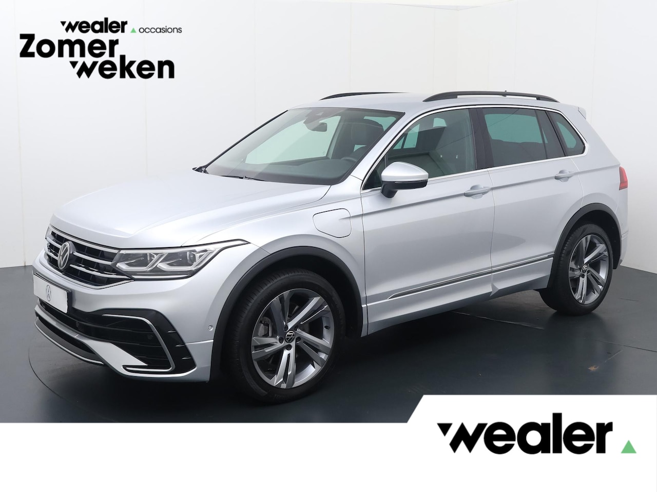 Volkswagen Tiguan - 1.4 TSI eHybrid R-Line Business+ | 245 PK | SoH 97% | Matrix LED koplampen | Achteruitrijc - AutoWereld.nl