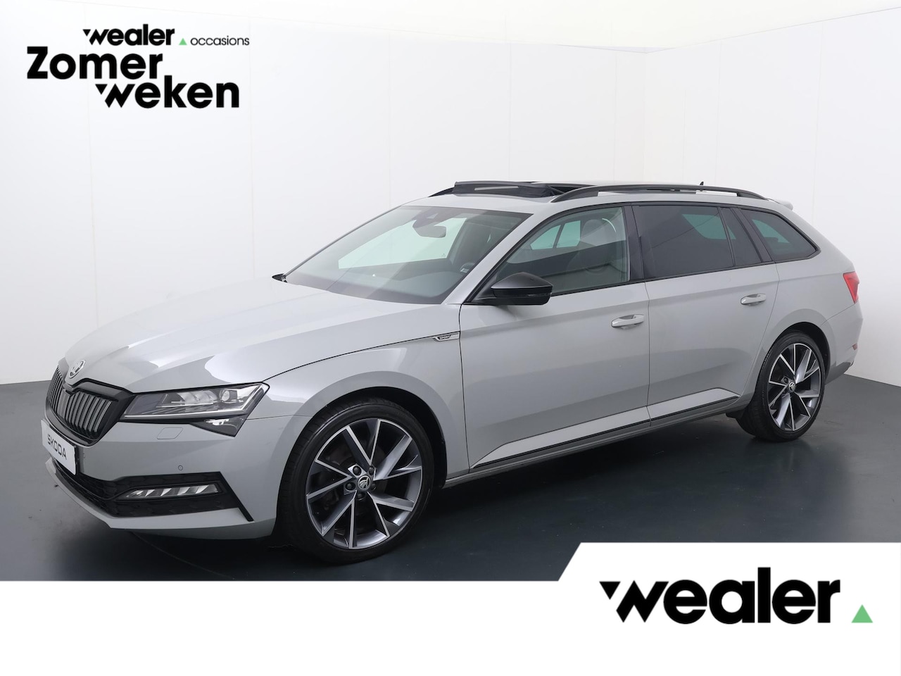 Skoda Superb Combi - 1.4 TSI iV Sportline Business | 218 PK | SoH 94% | Panoramadak | Matrix LED koplampen | 19 - AutoWereld.nl