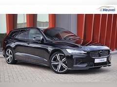 Volvo V60 - T8 Recharge AWD R-Design | 360° Camera | Stoelverwarming | H/K | Pilot Assist | Glossy Bla