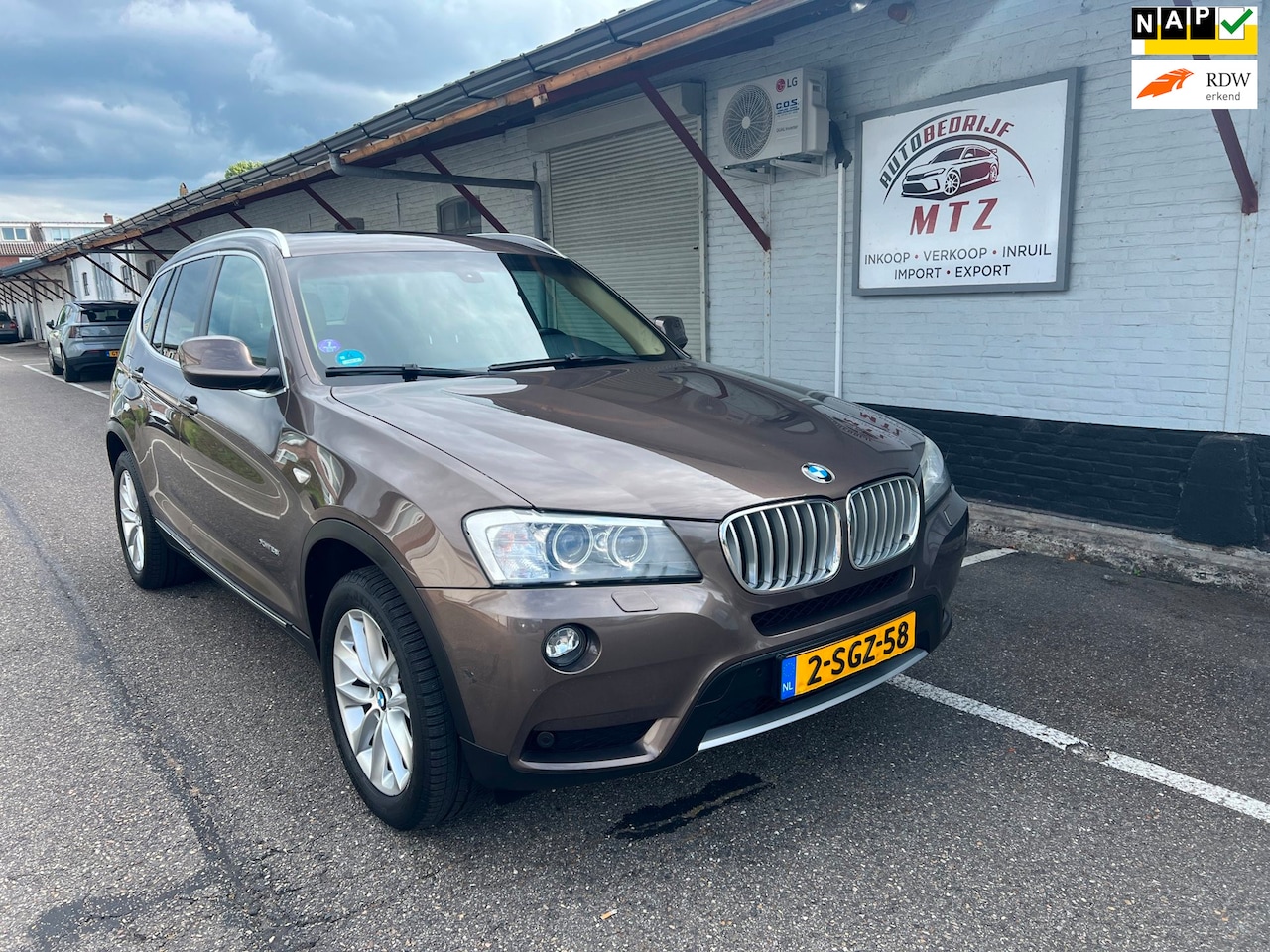 BMW X3 - XDrive28i High Executive|BOM VOLL|PANO|LEDER|DEALER OH|1e EIG. - AutoWereld.nl