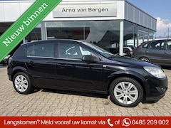 Opel Astra - 1.6 Cosmo, lederen bekleding, stoelverwarming, navigatie, climatronic, cruisecontrol, pdc