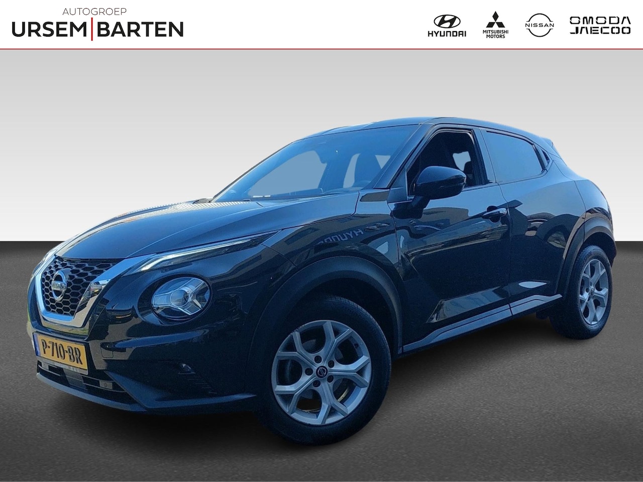 Nissan Juke - 1.0 DIG-T N-Connecta {Navigatie-Achteruitrijcamera} - AutoWereld.nl