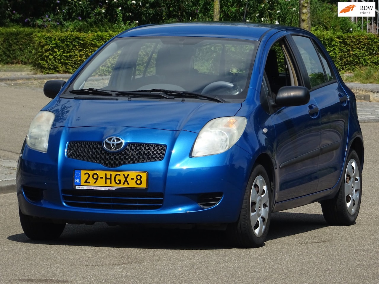 Toyota Yaris - 1.3 VVTi Sol 78DKM 5DEURS NAP/AIRCO/ELEKRAM/APK - AutoWereld.nl