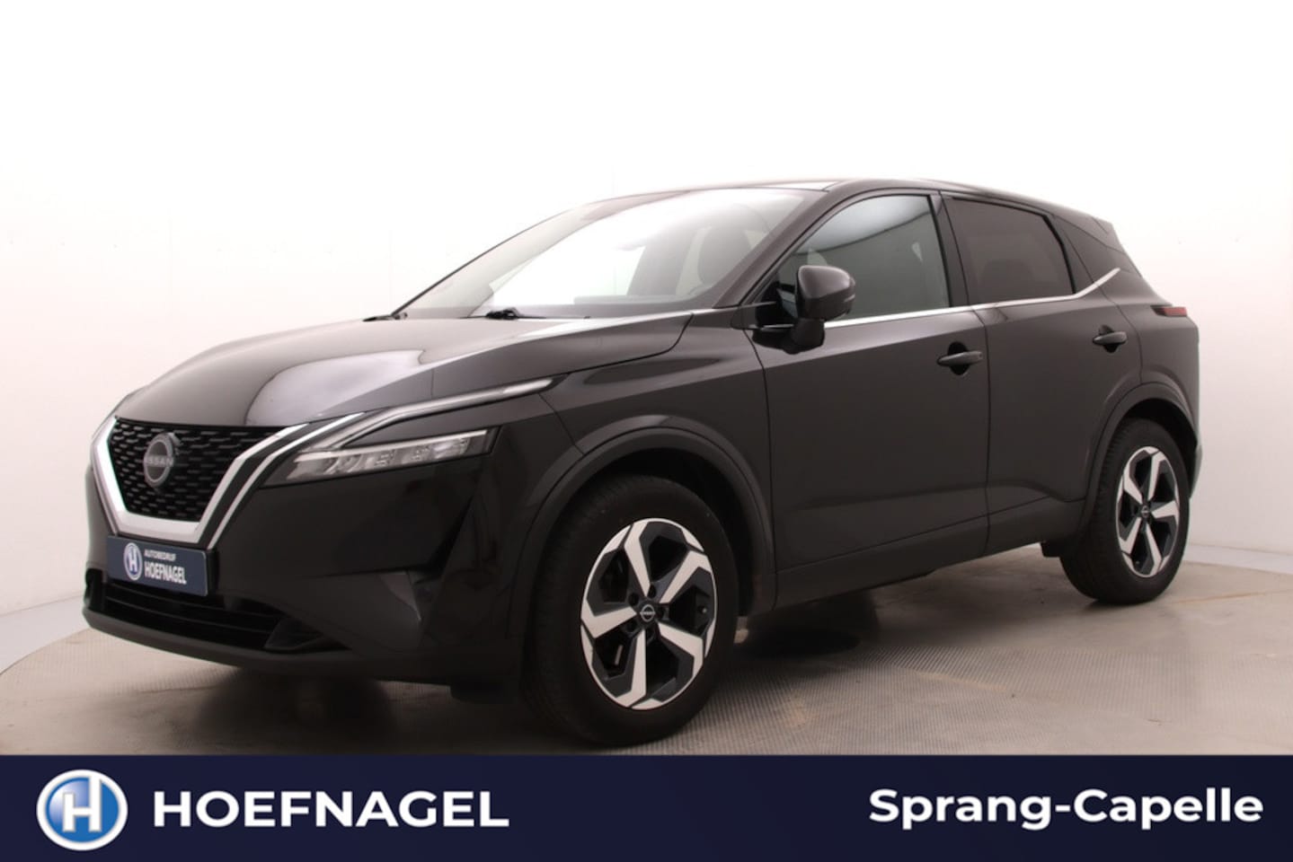 Nissan Qashqai - 1.3 MHEV Xtronic N-Connecta | Trekhaak | Adaptive Cruise | 360 Camera | CarPlay | HeadUp D - AutoWereld.nl