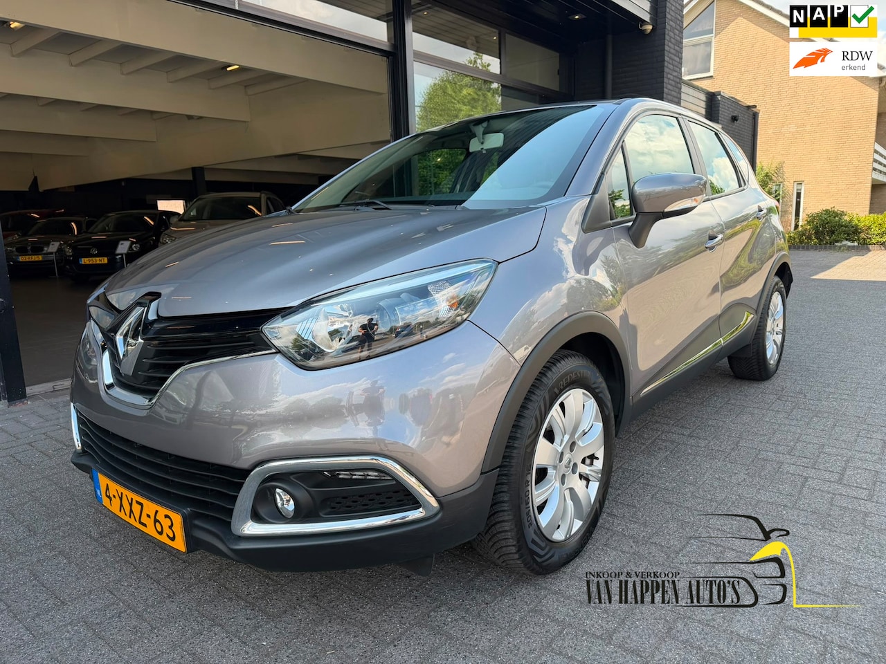 Renault Captur - 1.2 TCe Expression 1.2 TCe Expression - AutoWereld.nl