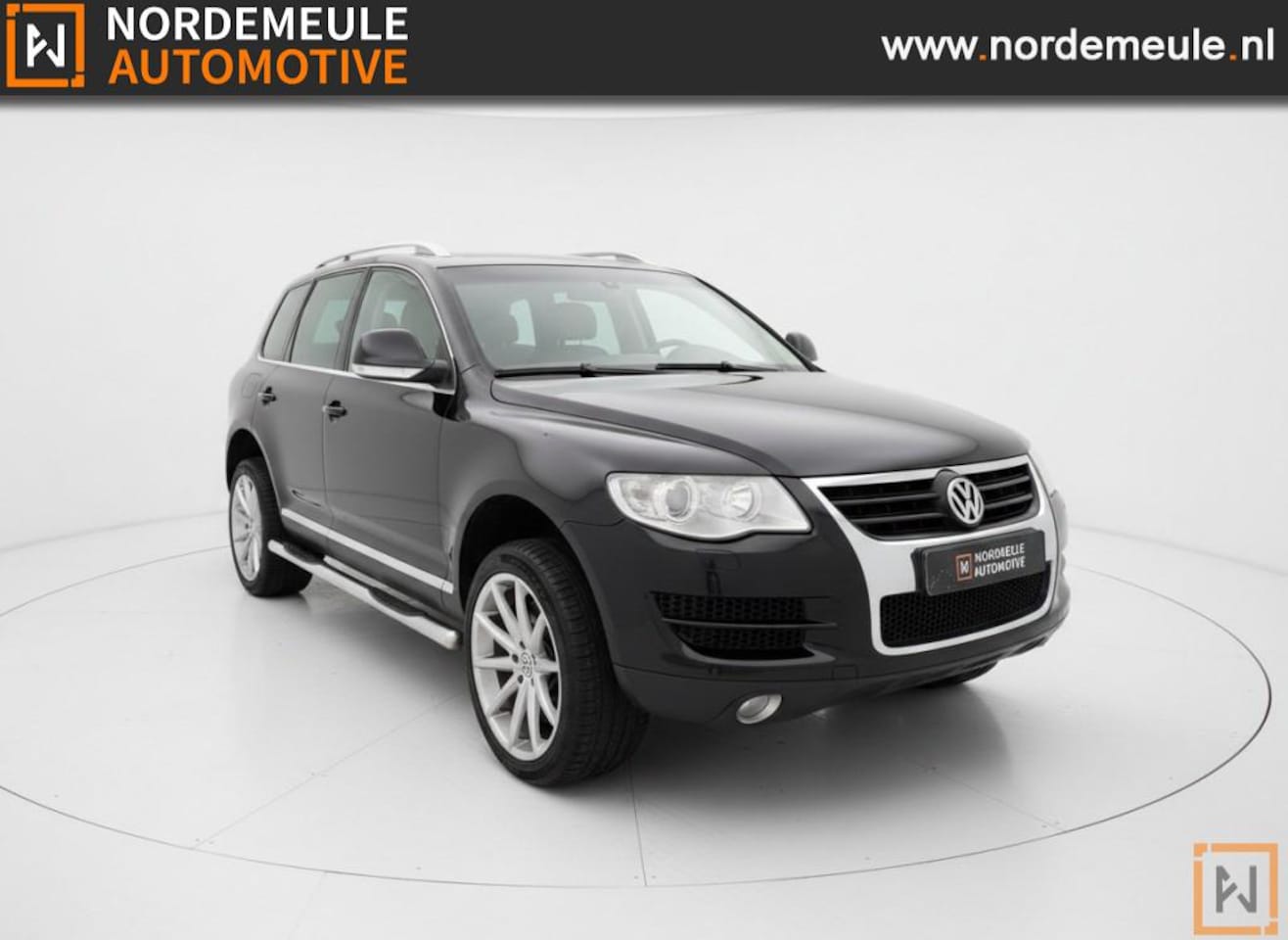 Volkswagen Touareg - 2.5 TDI HIGHLINE+. AUT, TREKHAAK, AIRCO - AutoWereld.nl