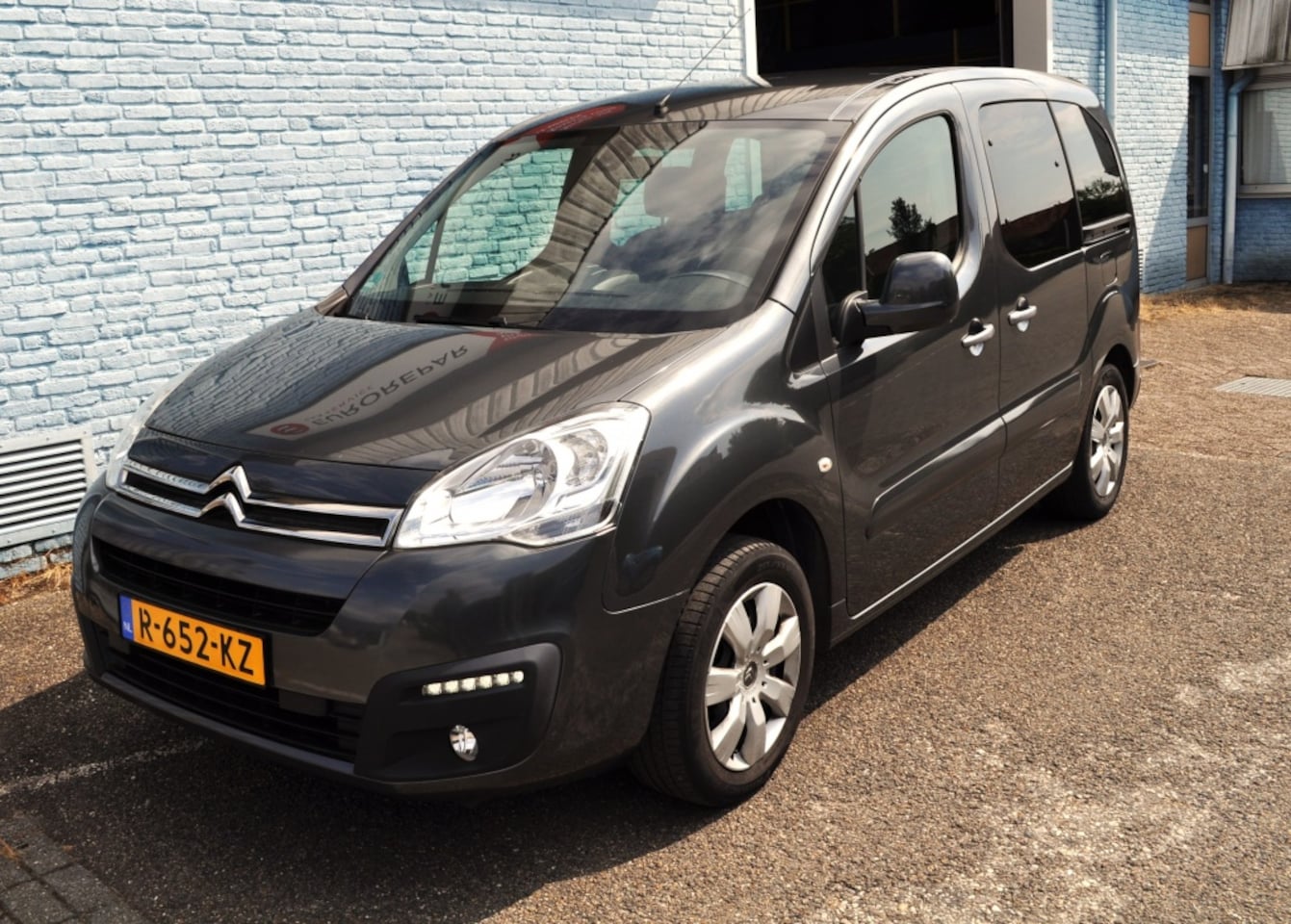 Citroën Berlingo - 1.2 PureTech XTR Pdc Act LED - AutoWereld.nl