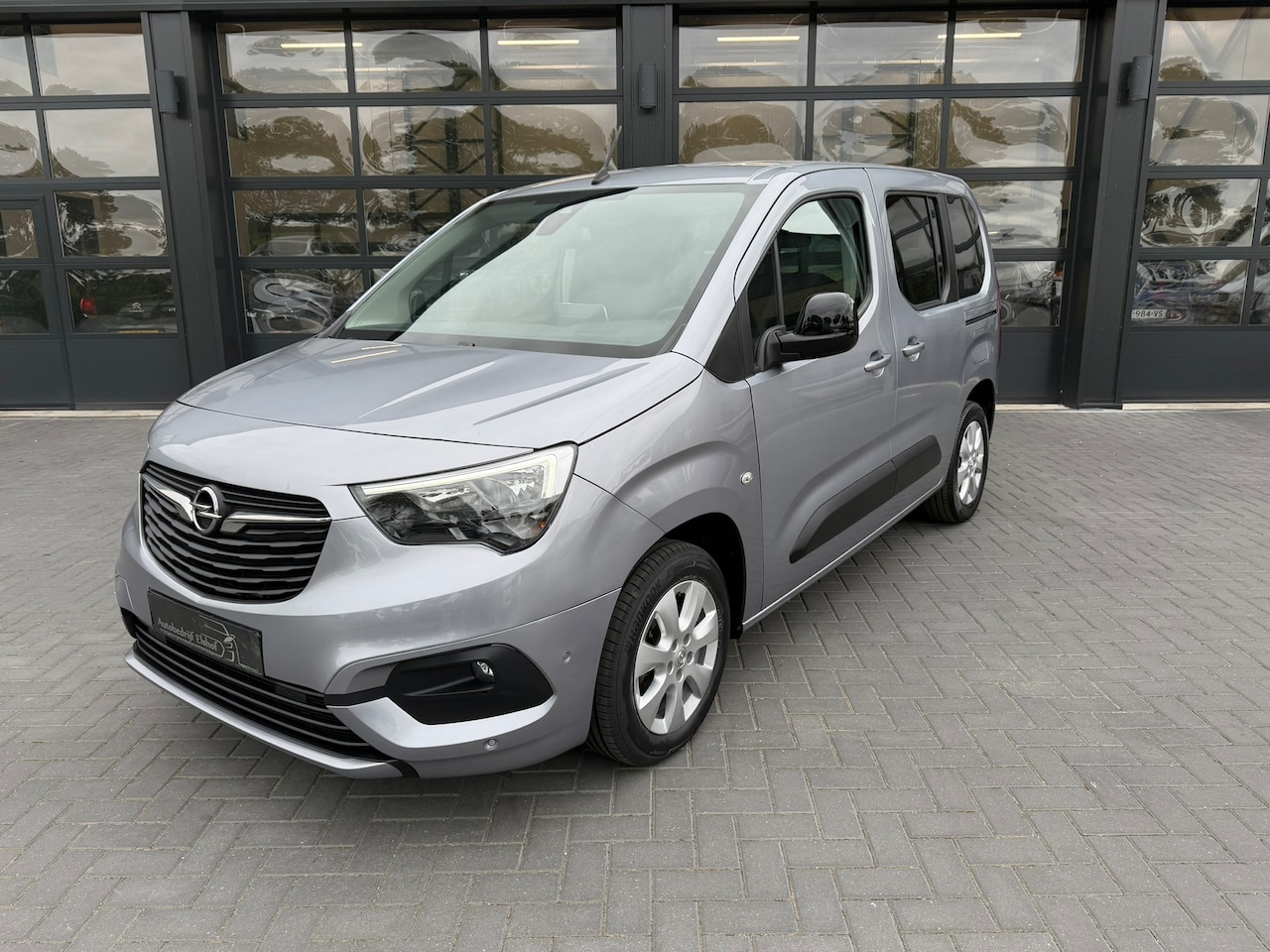 Opel Combo Tour - 1.2 Turbo - AutoWereld.nl