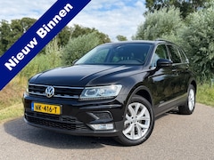 Volkswagen Tiguan - 2.0 TSI 4Motion Highline / Perfect onderhouden / Automaat / Stoelverwarming / Navigatie /
