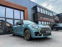 MINI Clubman - 2.0 JCW ALL4 John Cooper Works Untold Edition F1 306pk/Sage green/Uniek/Vol