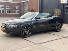 Audi A4 Cabriolet - 3.0 V6 AUT Bose Leer Navi 19”