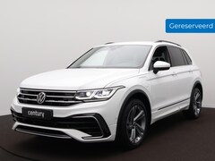 Volkswagen Tiguan - 1.4 TSI eHybrid R-Line Business+ | Camera | Zwenkbare trekhaak | ACC | Navi |