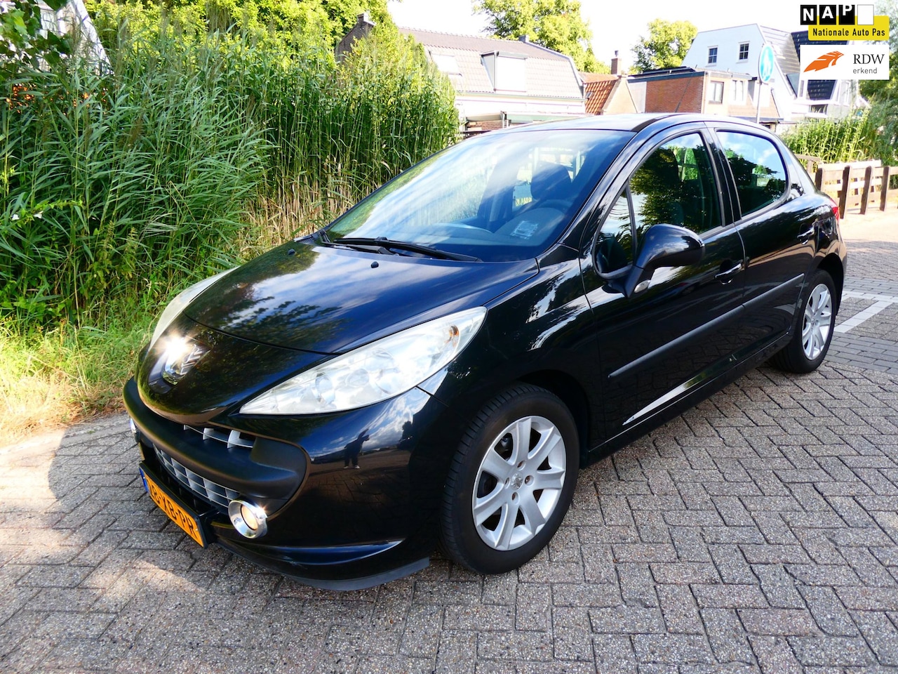 Peugeot 207 - 1.4-16V Color-line 5-deurs Airco Zuinig APK Juli 2027 - AutoWereld.nl
