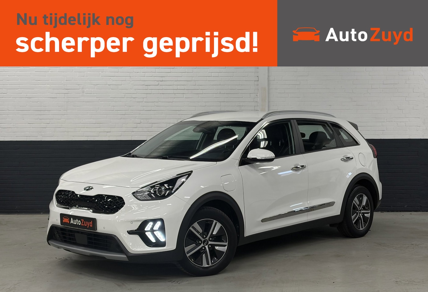 Kia Niro - 1.6 GDi PHEV DynamicPlusLine Plug-In Hybride Automaat / Navi / DAB / Half-leder / Stoelver - AutoWereld.nl