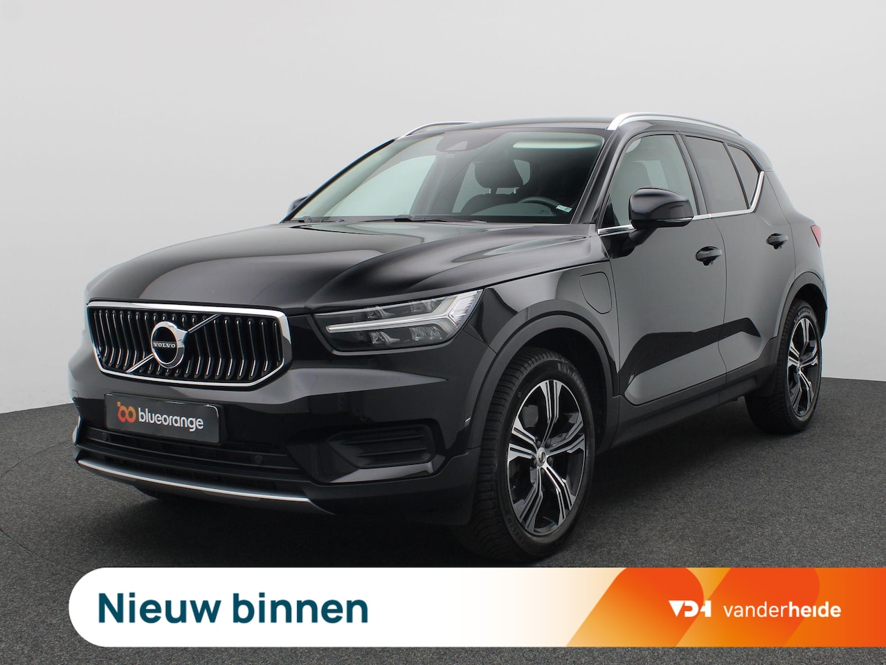 Volvo XC40 - 1.5 T4 Recharge Inscription 211PK Aut. SOH 92,5%, Trekhaak, Adaptieve Cruise Control, Acht - AutoWereld.nl