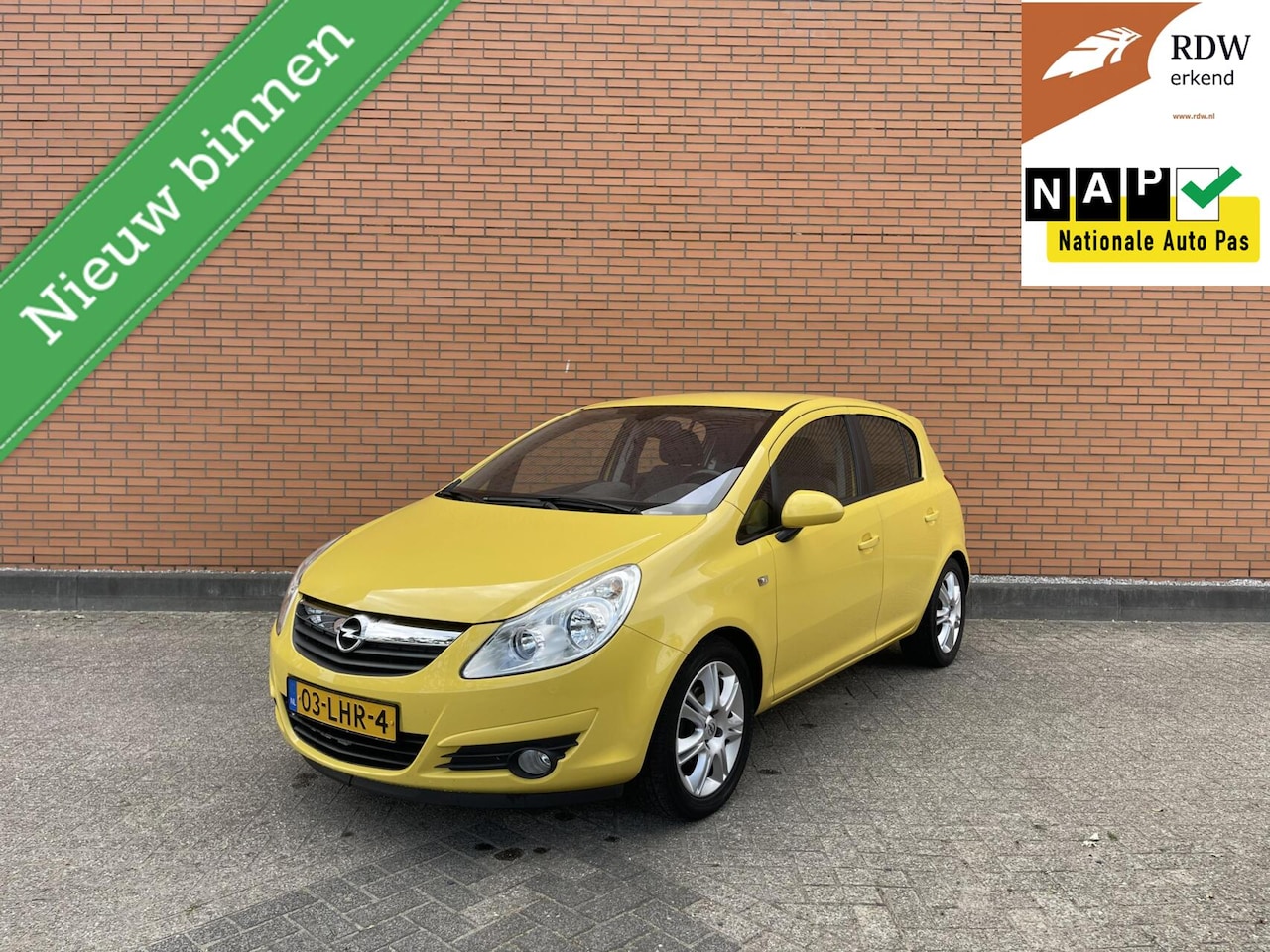 Opel Corsa - 1.4-16V 2010 1STE | 153DKM | NAP | AIRCO | APK | - AutoWereld.nl