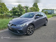 Volkswagen Polo - 1.0 TSI Style / Carplay / PDC / ACC / LED