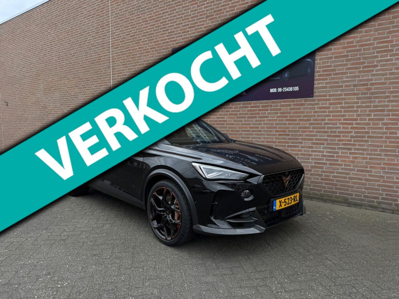 CUPRA Formentor - VZ5 2.5 CARBON 390PK Keyless Pano Beats-Audio 360Camera Memory-Stoelen Cupra-Sport Rijhulp - AutoWereld.nl