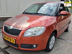 Skoda Fabia - 1.4-16V Ambition *Speciale uitvoering