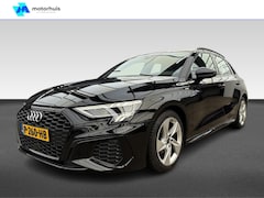 Audi A3 Sportback - 30 TFSI 110pk S-tronic S Edition Automaat | Velgen 5-arm 8Jx17 | Optiekpakket zwart | Airc