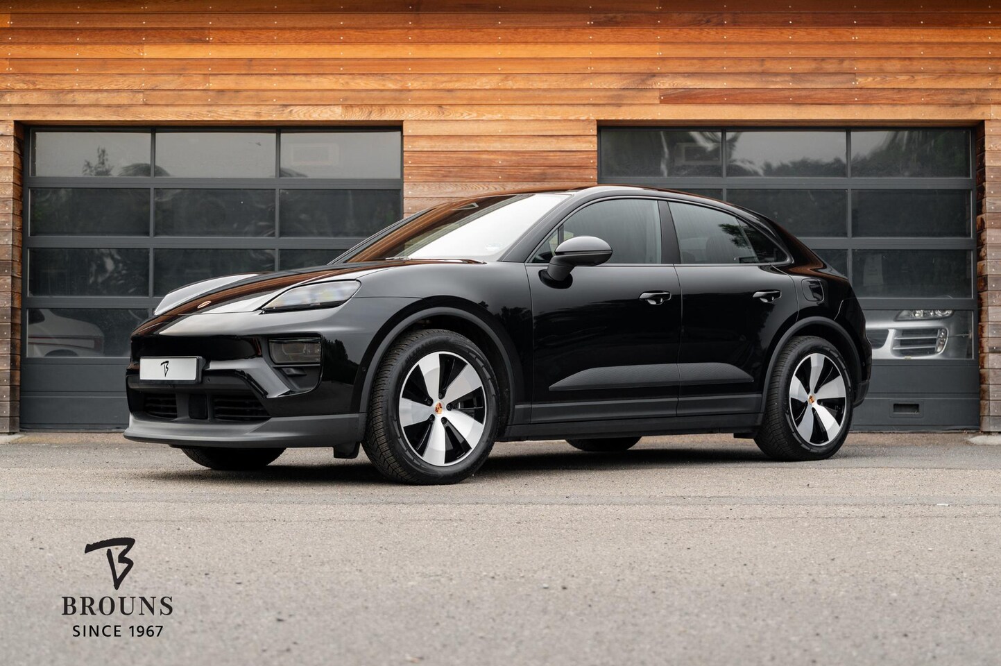 Porsche Macan - 100 kWh Performance 408pk | Pano | BOSE | PASM | ACC - AutoWereld.nl