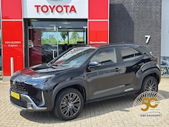 Toyota Yaris Cross - 1.5 Hybrid Adventure STOEL/STUURWIELVERWARMING ELEK. ACHTERKLEP CRUISE CONTROL ACHTERUITRI