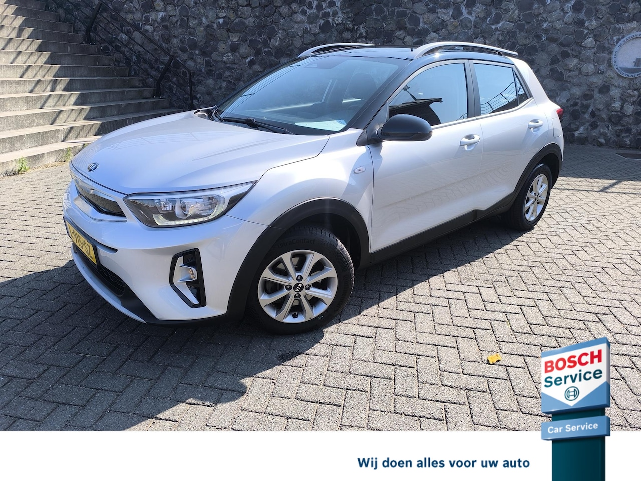 Kia Stonic - 1.0 T-GDi MHEV DynamicPlusLine android & carplay, adaptieve cruise, Navi, Camera, Climate - AutoWereld.nl