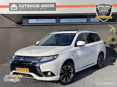 Mitsubishi Outlander - 2.0 PHEV instyle+ |Pano |Leer |Trekhaak
