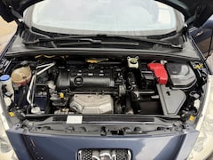 Peugeot 308 SW - 1.6 VTi XT