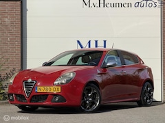 Alfa Romeo Giulietta - 1.7 TBi Quadrifoglio Verde 236PK Climate Cruise Sportuitlaat
