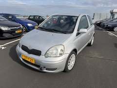 Toyota Yaris - 1.3 VVT-i Sol
