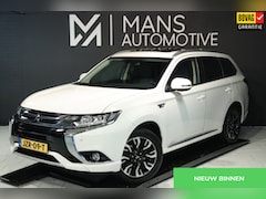Mitsubishi Outlander - 2.0 PHEV Premium / PANO / 360 / KEYLESS / STUUR+STOELVERW