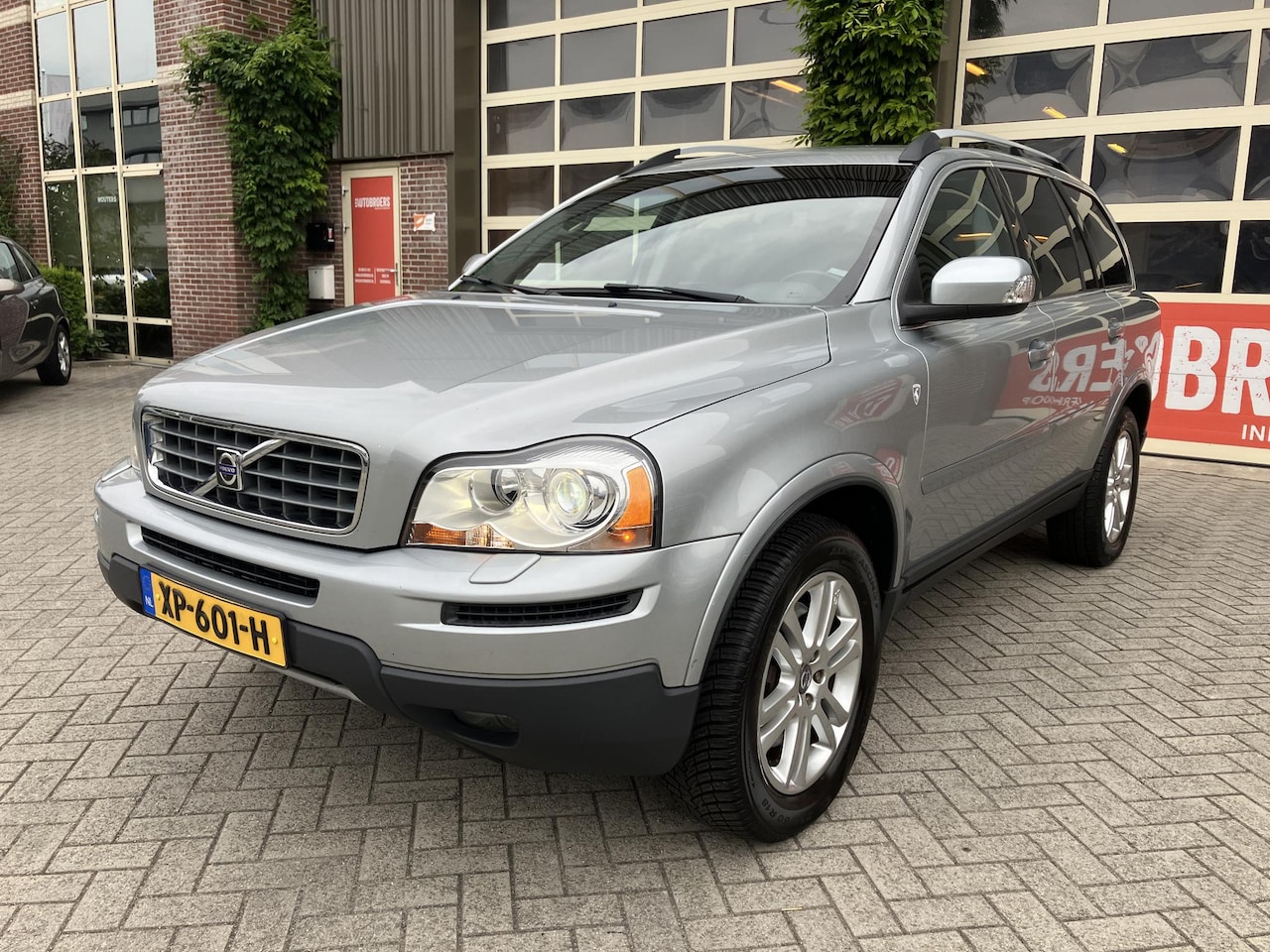 Volvo XC90 - 3.2 Sport | Goede staat | CarPlay | Camera | Trekhaak | Volledig historie | Export | - AutoWereld.nl