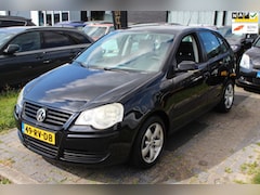 Volkswagen Polo - 1.4-16V Turijn 5-Deurs Apple Carplay Airco LM-Velgen Elec pakket NAP APK Nieuwstaat