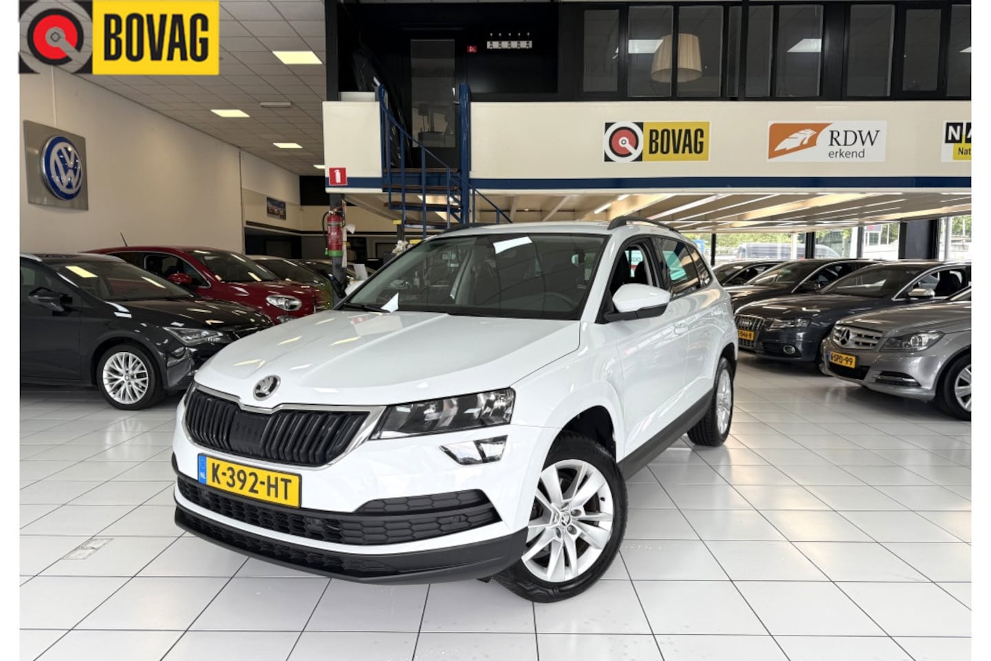 Skoda Karoq - 1.0 TSI Bus. Ed Bovag Garantie NAP - AutoWereld.nl