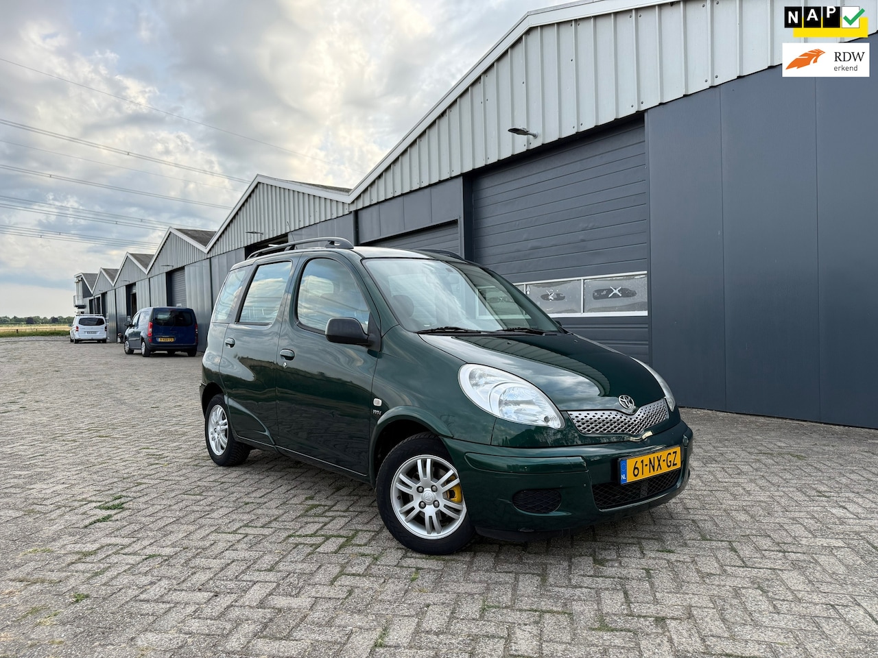Toyota Yaris Verso - 1.3 VVT-i Terra 1.3 VVT-i Terra - AutoWereld.nl