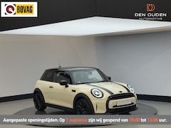 MINI 3-Deurs - 1.5 Cooper Classic | Automaat | Panodak | Black Optic pakket | Carplay | NL Auto