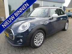 MINI 3-Deurs - 1.5 Cooper Business PANORAMADAK NAVI NEDERL. GARANTIE