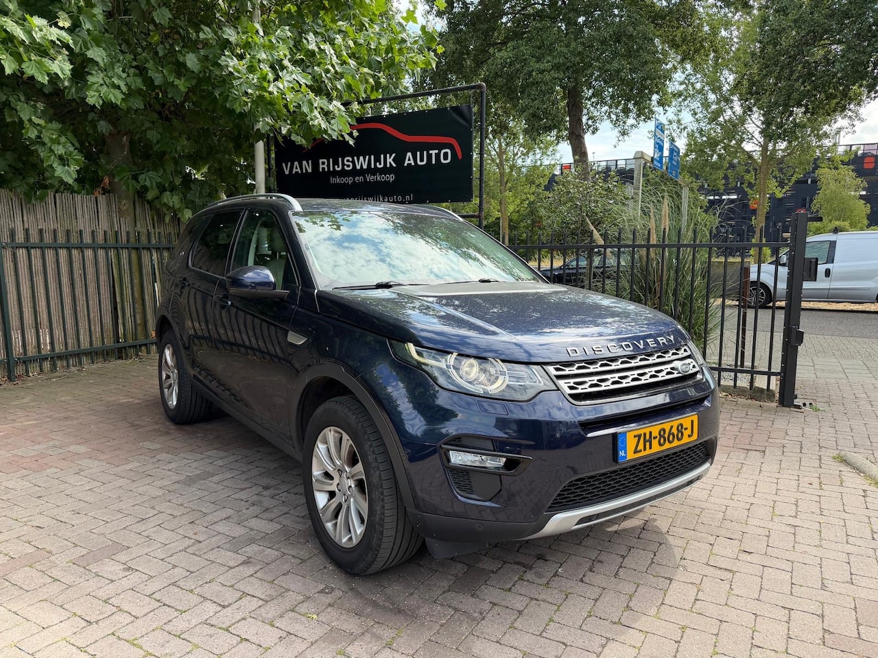 Land Rover Discovery Sport - 2.0 TD4 HSE Luxury Leder Nav Clima EX BPM - AutoWereld.nl