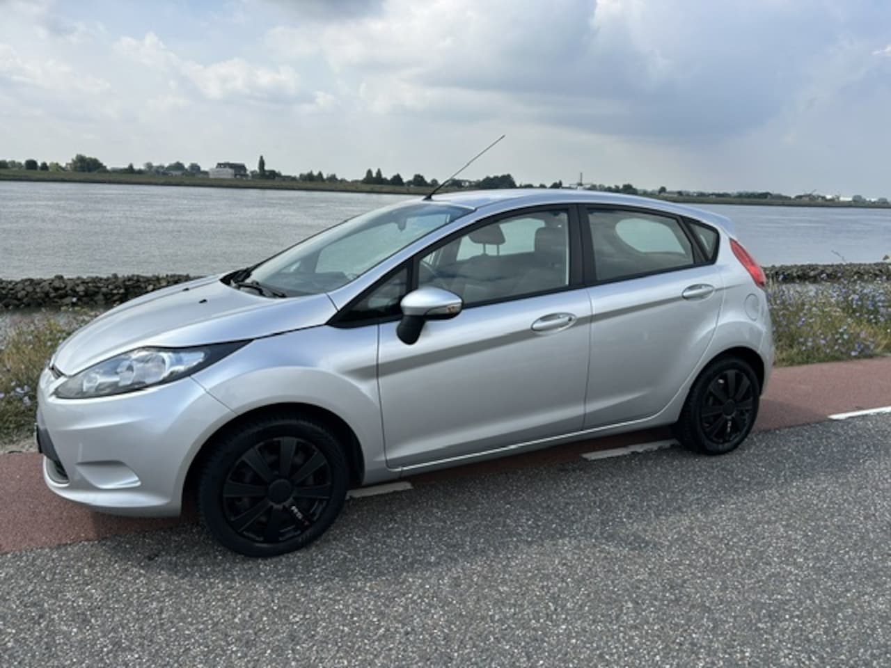 Ford Fiesta - 1.25 Limited 1.25 Limited - AutoWereld.nl