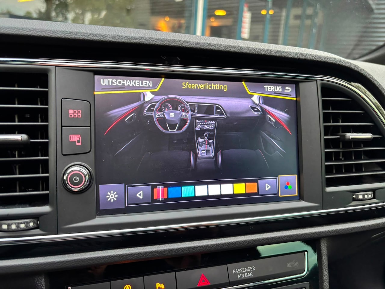 SEAT Leon - 1.4 EcoTSI FR Business Intense|DAB|Beats|Pano|Camera|Leder|Unieke Kleur!